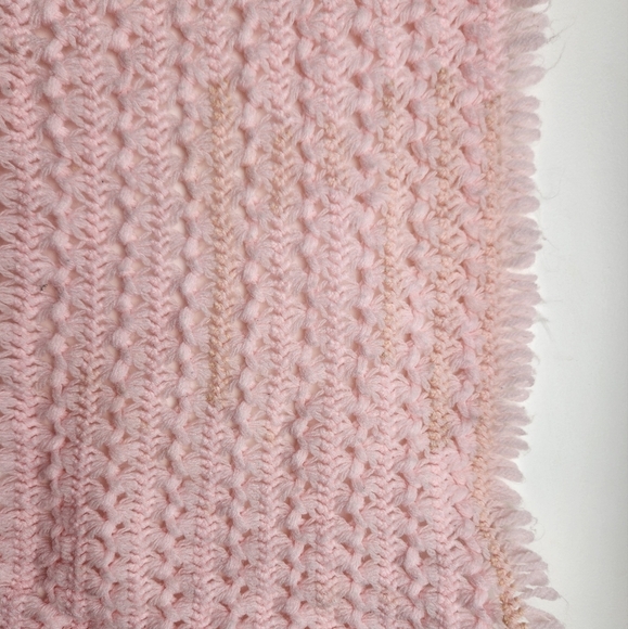 Handknit Pink Baby Blanket - Picture 6 of 7